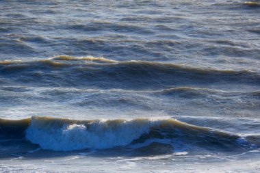 İtalya, Sicilya Kanalı, kışın sert Akdeniz