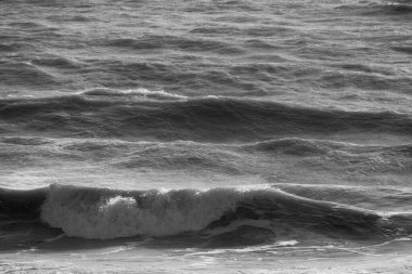 İtalya, Sicilya Kanalı, kışın sert Akdeniz