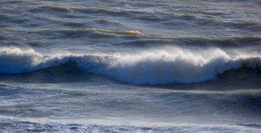 İtalya, Sicilya Kanalı, kışın sert Akdeniz