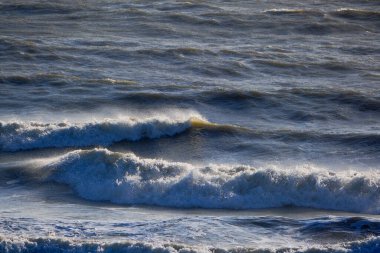 İtalya, Sicilya Kanalı, kışın sert Akdeniz