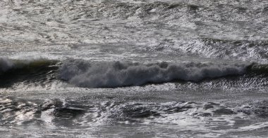İtalya, Sicilya Kanalı, kışın sert Akdeniz