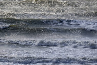 İtalya, Sicilya Kanalı, kışın sert Akdeniz