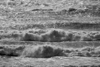 İtalya, Sicilya Kanalı, kışın sert Akdeniz