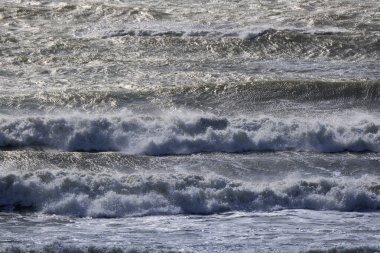 İtalya, Sicilya Kanalı, kışın sert Akdeniz