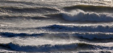İtalya, Sicilya Kanalı, kışın sert Akdeniz