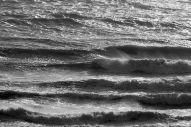 İtalya, Sicilya Kanalı, kışın sert Akdeniz