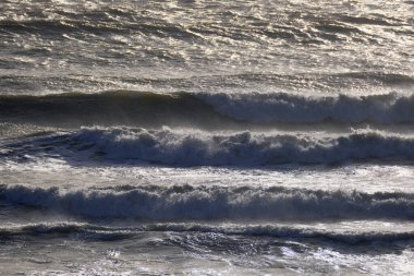 İtalya, Sicilya Kanalı, kışın sert Akdeniz