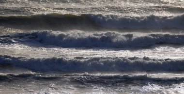 İtalya, Sicilya Kanalı, kışın sert Akdeniz