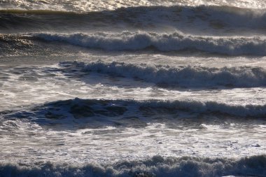 İtalya, Sicilya Kanalı, kışın sert Akdeniz