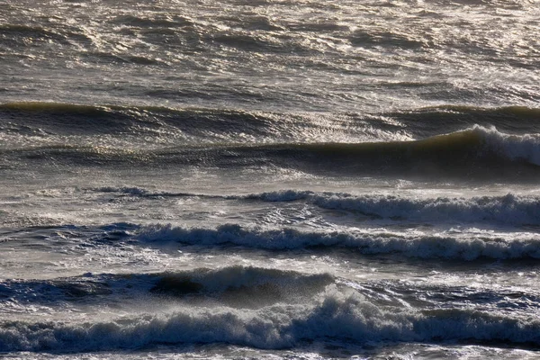 İtalya, Sicilya Kanalı, kışın sert Akdeniz