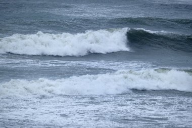 İtalya, Sicilya Kanalı, kışın sert Akdeniz