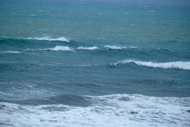 İtalya, Sicilya Kanalı, kışın sert Akdeniz