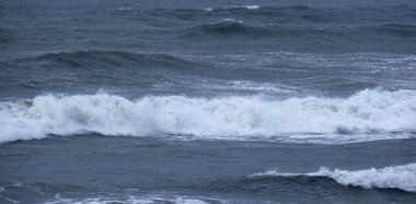 İtalya, Sicilya Kanalı, kışın sert Akdeniz