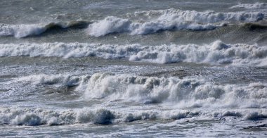 İtalya, Sicilya Kanalı, kışın sert Akdeniz