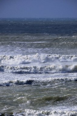 İtalya, Sicilya Kanalı, kışın sert Akdeniz