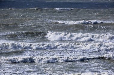 İtalya, Sicilya Kanalı, kışın sert Akdeniz