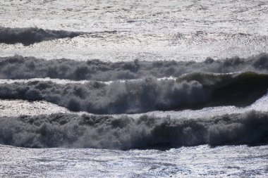 İtalya, Sicilya Kanalı, kışın sert Akdeniz