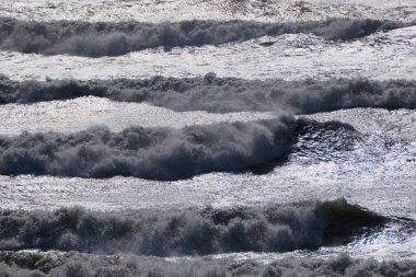 İtalya, Sicilya Kanalı, kışın sert Akdeniz