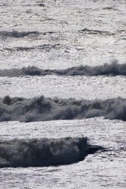 İtalya, Sicilya Kanalı, kışın sert Akdeniz