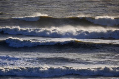 İtalya, Sicilya Kanalı, kışın sert Akdeniz
