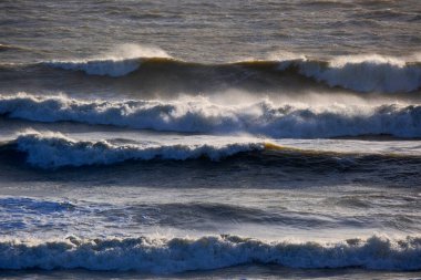 İtalya, Sicilya Kanalı, kışın sert Akdeniz