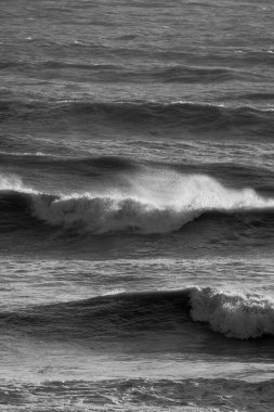 İtalya, Sicilya Kanalı, kışın sert Akdeniz