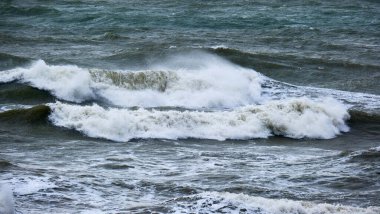 İtalya, Sicilya Kanalı, kışın sert Akdeniz