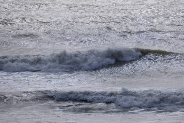 İtalya, Sicilya Kanalı, kışın sert Akdeniz