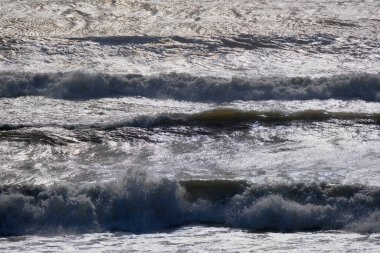 İtalya, Sicilya Kanalı, kışın sert Akdeniz