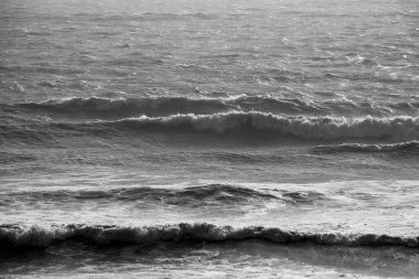 İtalya, Sicilya Kanalı, kışın sert Akdeniz