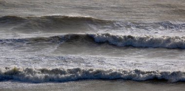 İtalya, Sicilya Kanalı, kışın sert Akdeniz