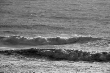İtalya, Sicilya Kanalı, kışın sert Akdeniz