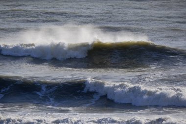 İtalya, Sicilya Kanalı, kışın sert Akdeniz