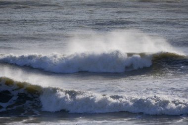 İtalya, Sicilya Kanalı, kışın sert Akdeniz