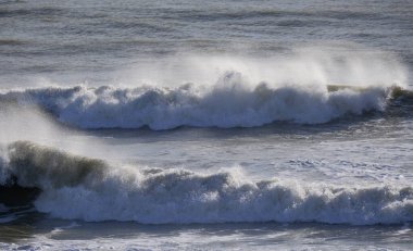 İtalya, Sicilya Kanalı, kışın sert Akdeniz