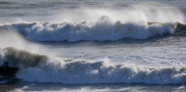İtalya, Sicilya Kanalı, kışın sert Akdeniz