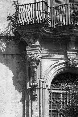 İtalya, Sicilya, ragusa, Barok yapı Cephe Sistemleri