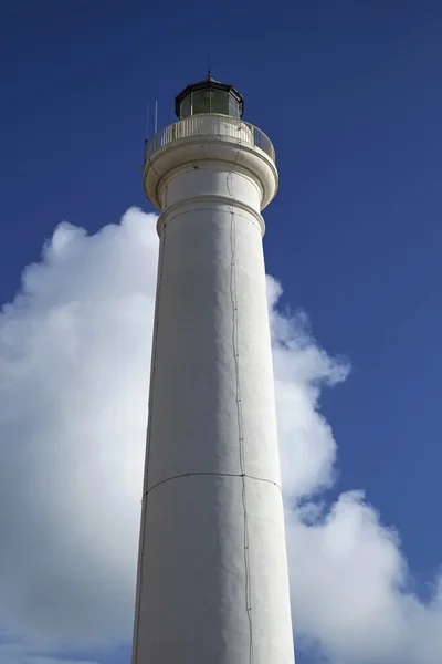 Itálie, Sicílie, Středozemní moře, Punta Secca (provincie Ragusa), výhled na maják — Stock fotografie