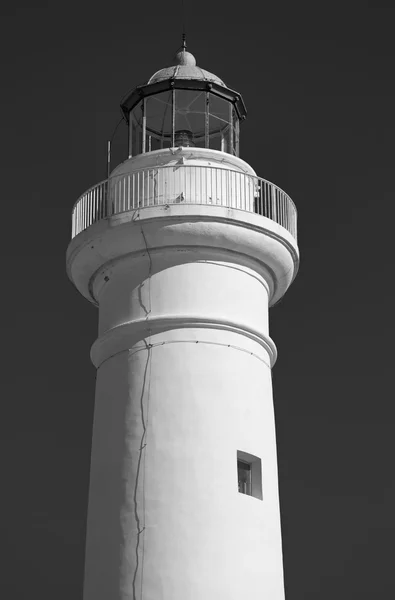 Italië, Sicilië, Middellandse Zee, Punta Secca (provincie Ragusa), uitzicht op de vuurtoren — Stockfoto