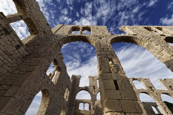 Italia; Sicilia, Sampieri (provincia de Ragusa), ruinas de una antigua fábrica de ladrillos —  Fotos de Stock