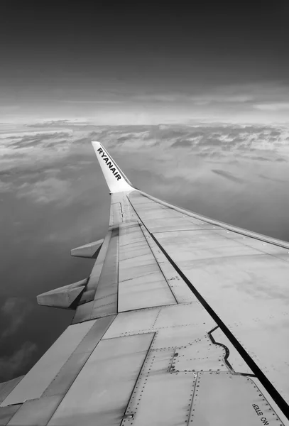 Italy; 30 september 2015, flying airplane wing - EDITORIAL — Stock Photo, Image