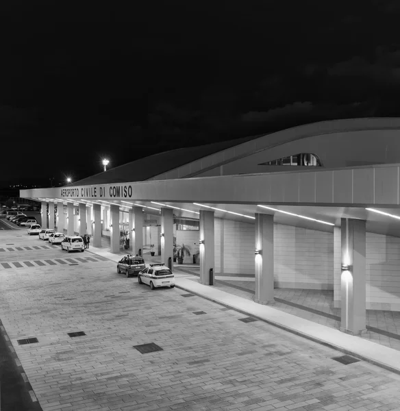 Italy, Sicily; 17 january 2014, Comiso Airport entrance at night - EDITORIAL — Stock Photo, Image