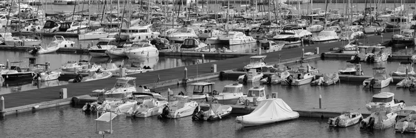 Italy, Sicily, Mediterranean sea, Marina di Ragusa; 26 october 2015, view of luxury yachts in the marina - EDITORIAL — Stock Photo, Image