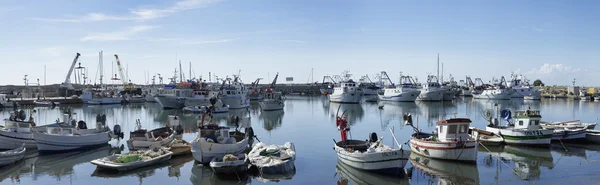 Italy, Sicily, Scoglitti (Ragusa Province); 12 october 2015, sicilian wooden fishing boats in the port - EDITORIAL — Stock Photo, Image