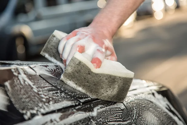 Buiten auto inzepen — Stockfoto