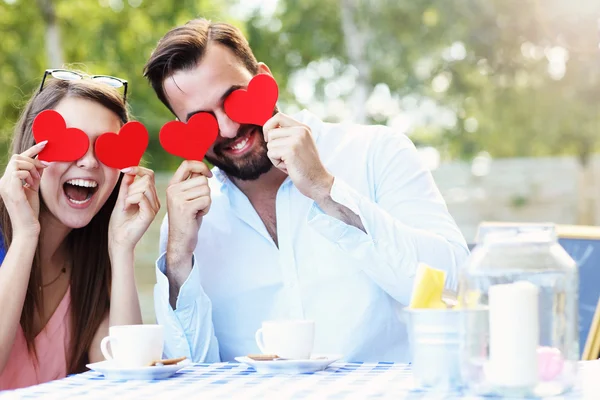 Романтична пара в кафе — стокове фото