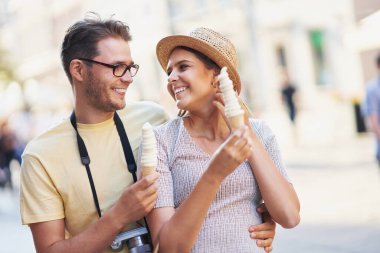 Yaz tatili boyunca turistlerin gezdiği mutlu yerler