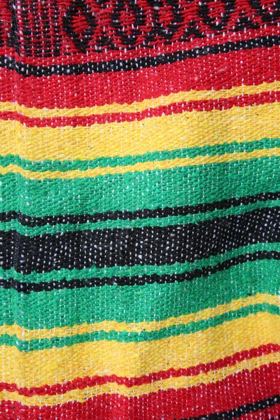 Coperta Intrecciata Mano Rossa Gialla Verde Nera Coperta Colori Messicani — Foto Stock