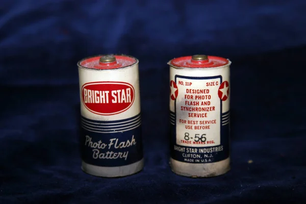 1956 Bright Star Batterien Für Einen Kamerablitz Das Recycling Alter — Stockfoto