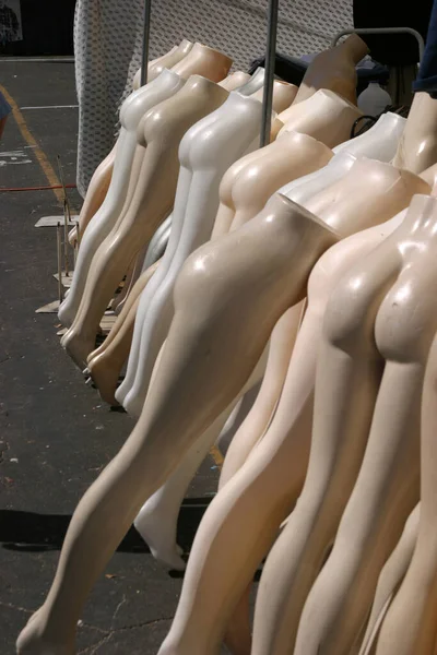 Mannequins Lined Swap Meet Naked Mannequins Swap Meet Sale Mannequin — Stock Photo, Image